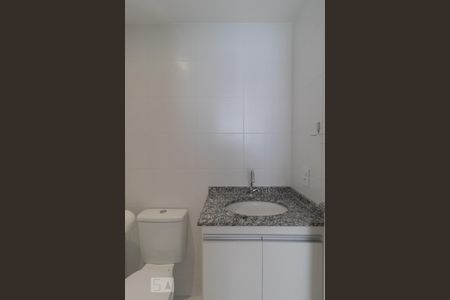 Apartamento à venda com 58m², 2 quartos e 1 vaga Apartamento à venda com 58m², 2 quartos e 1 vagaBanheiro da Suíte