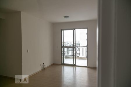 Sala de apartamento para alugar com 3 quartos, 76m² em Picanço, Guarulhos