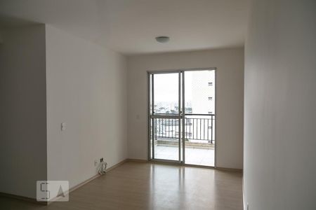 Sala de apartamento para alugar com 3 quartos, 76m² em Picanço, Guarulhos