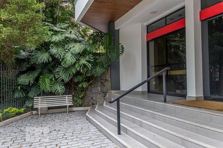 Apartamento para alugar com 144m², 4 quartos e 2 vagasEntrada