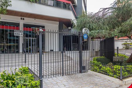 Apartamento para alugar com 144m², 4 quartos e 2 vagasFachada e portaria