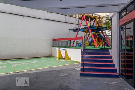 Apartamento para alugar com 144m², 4 quartos e 2 vagasQuadra