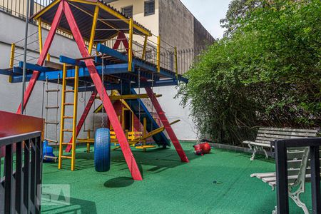 Apartamento para alugar com 144m², 4 quartos e 2 vagasPlayground