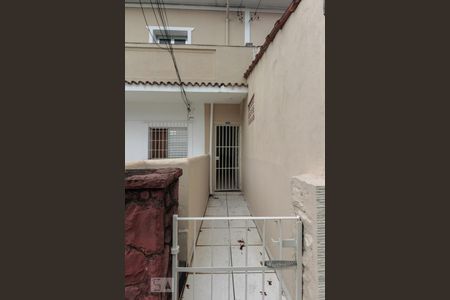 Casa para alugar com 85m², 2 quartos e sem vaga Casa para alugar com 85m², 2 quartos e sem vagaFachada