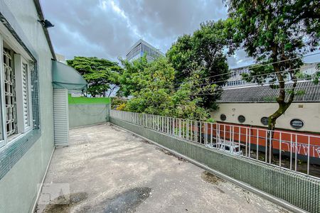 Casa à venda com 300m², 3 quartos e 2 vagasVaranda do Quarto