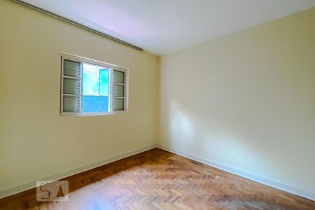 Casa à venda com 300m², 3 quartos e 2 vagasQuarto 3