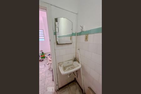 Casa à venda com 300m², 3 quartos e 2 vagasBanheiro do Quarto de Serviço