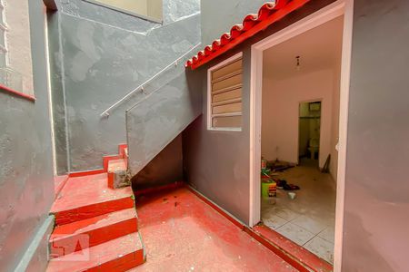 Casa à venda com 300m², 3 quartos e 2 vagasQuintal