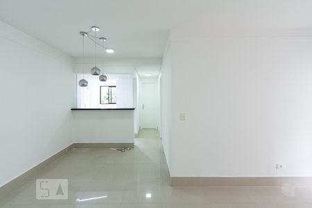 Sala de apartamento para alugar com 2 quartos, 67m² em Vila Olímpia, São Paulo