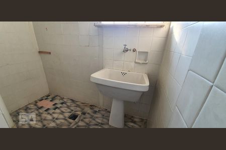 Apartamento para alugar com 70m², 3 quartos e sem vaga