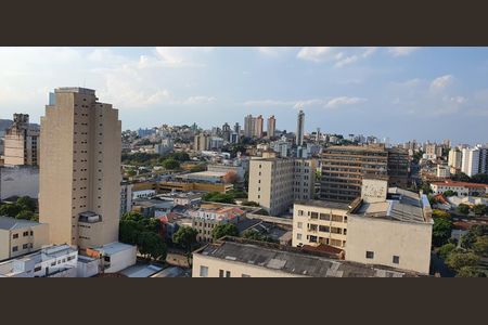 Apartamento para alugar com 3 quartos, 70m² em Centro, Belo Horizonte