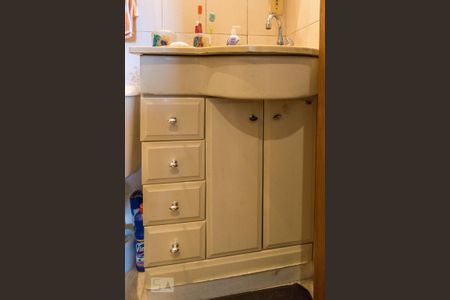 Apartamento para alugar com 87m², 3 quartos e 1 vaga Apartamento para alugar com 87m², 3 quartos e 1 vagaBanheiro 1 - Armário