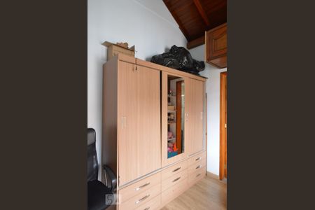 Casa à venda com 200m², 3 quartos e 2 vagasSuite 3