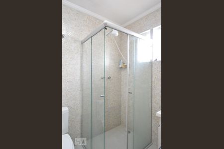 Casa à venda com 200m², 3 quartos e 2 vagasBanheiro da suite 3