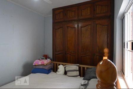 Casa à venda com 200m², 3 quartos e 2 vagasSuite 2