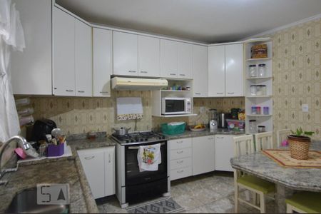 Casa à venda com 200m², 3 quartos e 2 vagasCozinha