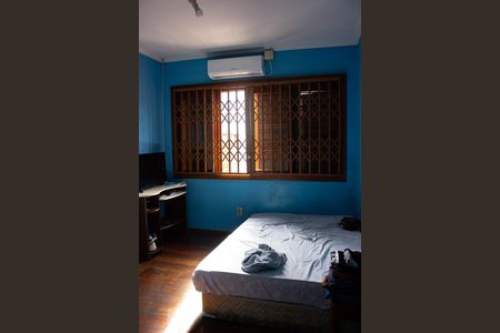 Quarto 1 de casa à venda com 3 quartos, 400m² em Nossa Senhora das Gracas, Canoas