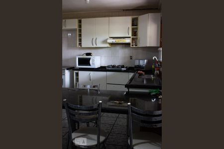 Casa à venda com 400m², 3 quartos e 2 vagas Casa à venda com 400m², 3 quartos e 2 vagasCozinha