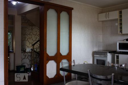 Casa à venda com 400m², 3 quartos e 2 vagas Casa à venda com 400m², 3 quartos e 2 vagasCozinha
