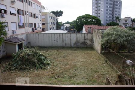 Casa à venda com 400m², 3 quartos e 2 vagas Casa à venda com 400m², 3 quartos e 2 vagasQuintal