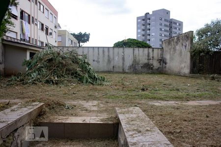 Casa à venda com 400m², 3 quartos e 2 vagas Casa à venda com 400m², 3 quartos e 2 vagasQuintal