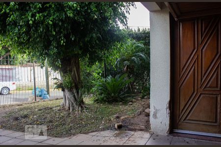Casa à venda com 400m², 3 quartos e 2 vagas Casa à venda com 400m², 3 quartos e 2 vagasEntrada