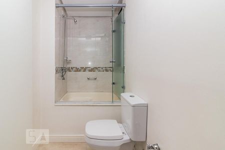 Apartamento à venda com 184m², 3 quartos e 2 vagasBanheiro Social