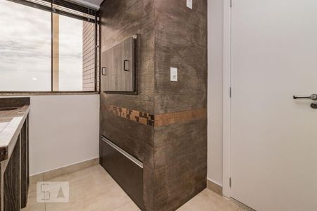 Apartamento à venda com 184m², 3 quartos e 2 vagasChurrasqueira