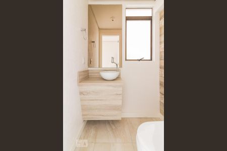 Apartamento à venda com 184m², 3 quartos e 2 vagasLavabo