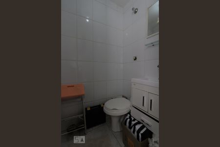 Apartamento à venda com 90m², 2 quartos e 1 vagaBanheiro de Serviço
