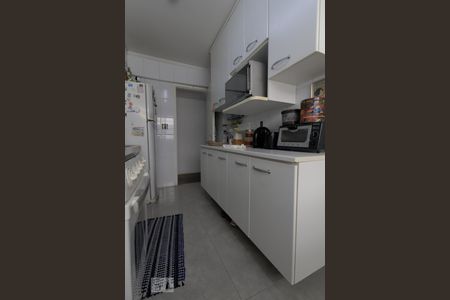 Apartamento à venda com 90m², 2 quartos e 1 vagaCozinha
