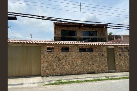 Casa à venda com 400m², 5 quartos e 7 vagasFachada