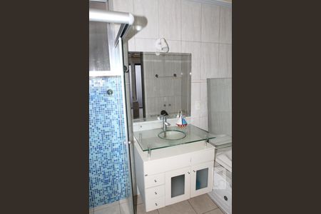 Casa à venda com 400m², 5 quartos e 7 vagasBanheiro da Suíte 2