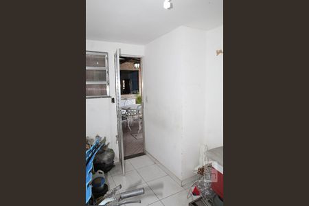 Casa à venda com 400m², 5 quartos e 7 vagasQuarto de Serviço