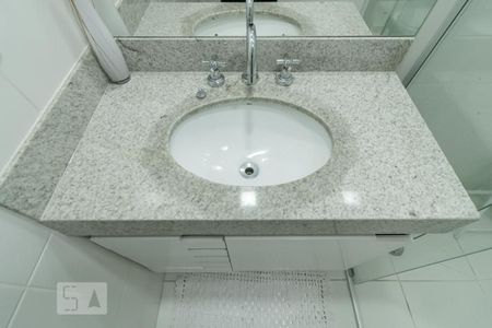 Apartamento à venda com 108m², 3 quartos e 2 vagasBanheiro Social