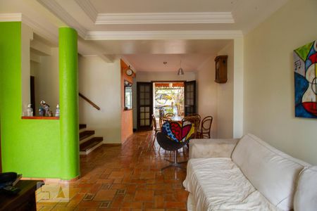 Sala de casa de condomínio à venda com 3 quartos, 120m² em Jardim Nova Europa, Campinas