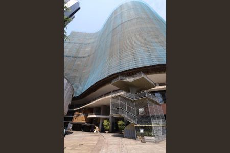 Fachada de kitnet/studio para alugar com 1 quarto, 52m² em República, São Paulo