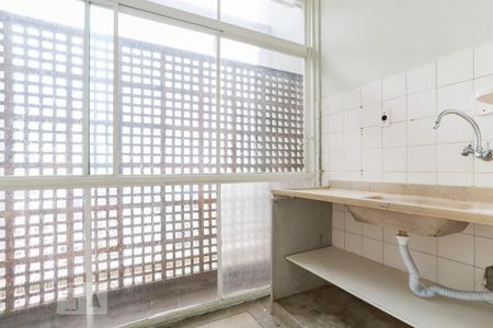 Cozinha de kitnet/studio para alugar com 1 quarto, 52m² em República, São Paulo