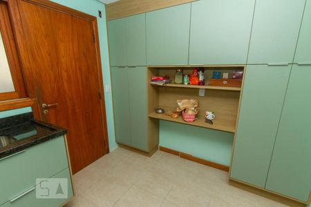 Apartamento à venda com 475m², 3 quartos e 2 vagas Apartamento à venda com 475m², 3 quartos e 2 vagasCozinha