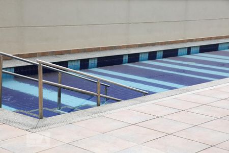 Apartamento para alugar com 52m², 2 quartos e 1 vagaÁrea comum - Piscina