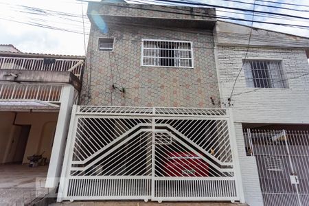Casa à venda com 150m², 3 quartos e 2 vagasFachada