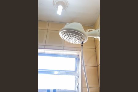 Casa à venda com 150m², 3 quartos e 2 vagasChuveiro