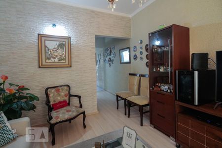 Sala de casa à venda com 3 quartos, 250m² em Vila Prudente, São Paulo