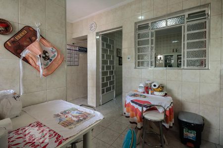 Casa à venda com 250m², 3 quartos e 2 vagasCozinha