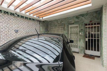 Casa à venda com 250m², 3 quartos e 2 vagasGaragem