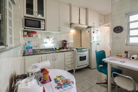 Casa à venda com 250m², 3 quartos e 2 vagasCozinha