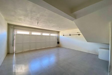 Casa para alugar com 220m², 3 quartos e 2 vagasGaragem