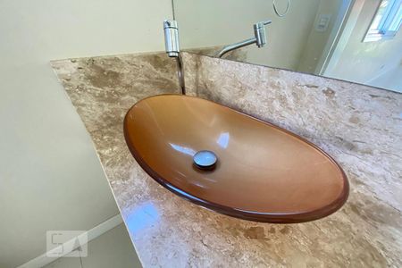 Casa para alugar com 220m², 3 quartos e 2 vagasPia do Lavabo