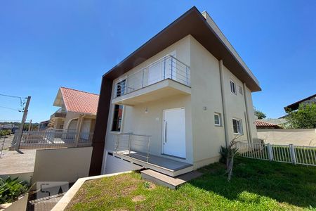 Casa para alugar com 220m², 3 quartos e 2 vagasÁrea Externa