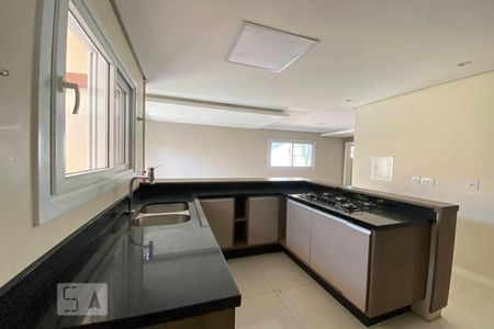 Casa para alugar com 220m², 3 quartos e 2 vagasCozinha